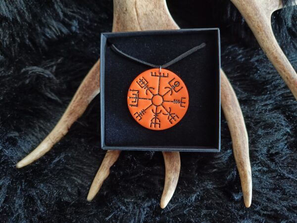 Vegvisir-kaulakoru, oranssi