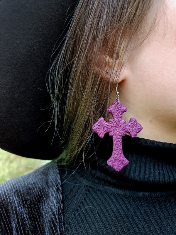 Goottiristi-korvakorut, galaxy purple