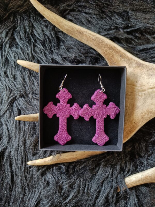 Goottiristi-korvakorut, galaxy purple