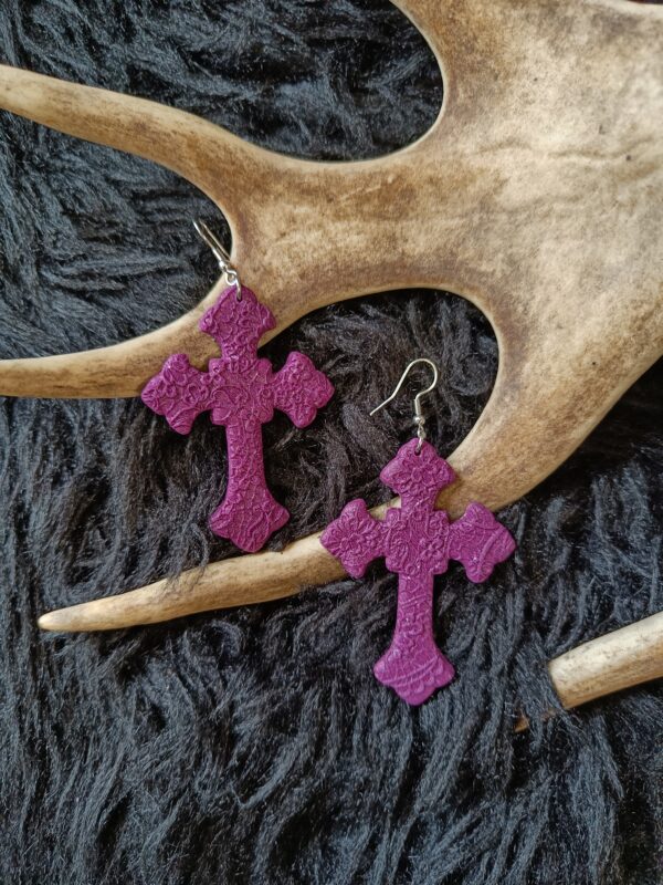 Goottiristi-korvakorut, galaxy purple