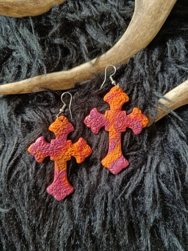 Goottiristi-korvakorut, oranssi/violetti