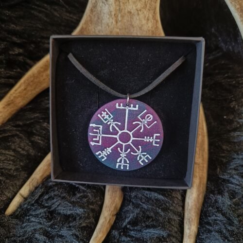 Vegvisir-kaulakoru, revontuli