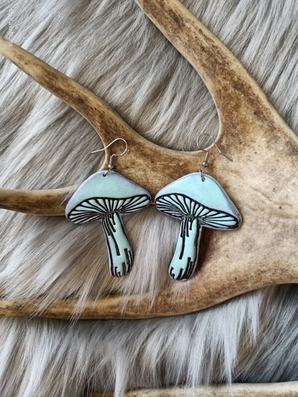 Fungi-korvakorut, minttu