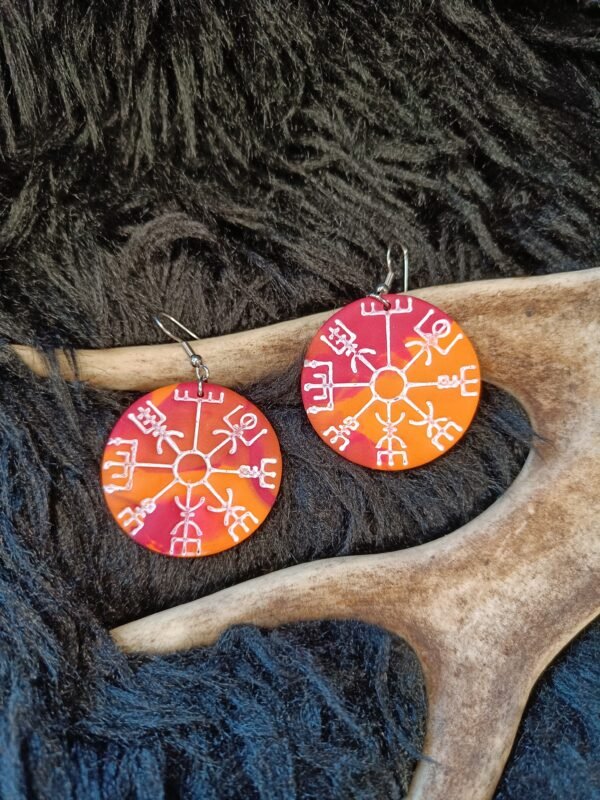 IMG20251020152341 Vegvisir-korvakorut, oranssi/punainen