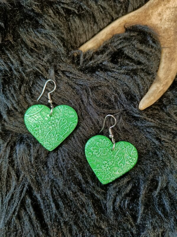 Sydän-korvakorut, metallinhohto vihreä