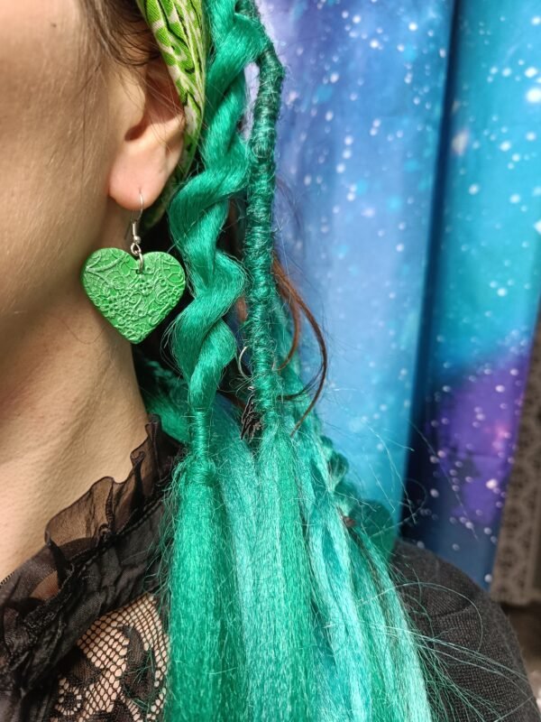 Sydän-korvakorut, metallinhohto vihreä