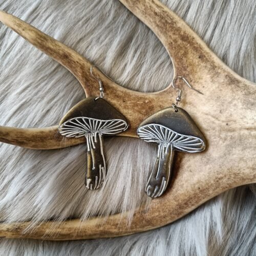 Fungi-korvakorut, metallinhohto