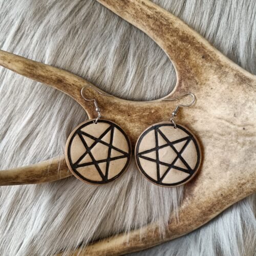 Pentagram-korvakorut, vaaleanruskea