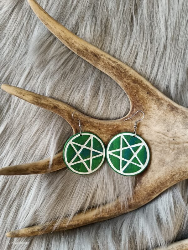 Pentagram-korvakorut, vihreä