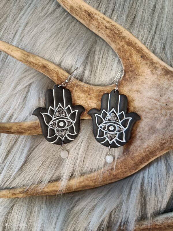 IMG20260224170526 Hamsa-korvakorut, musta