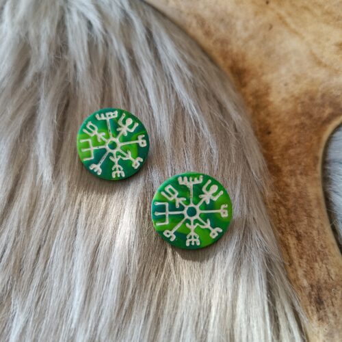 Vegvisir-nappikorvakorut, revontuli