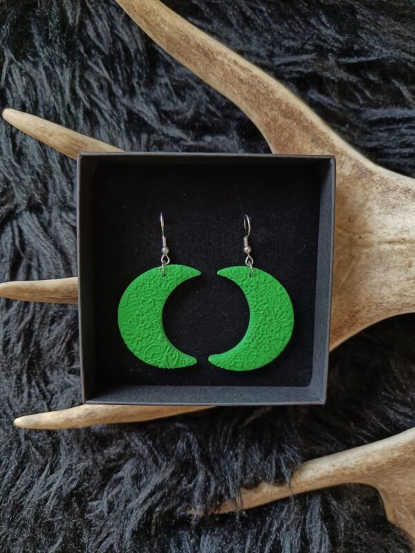 Oplus_131072 Kuunsirppi-korvakorut, tropical green