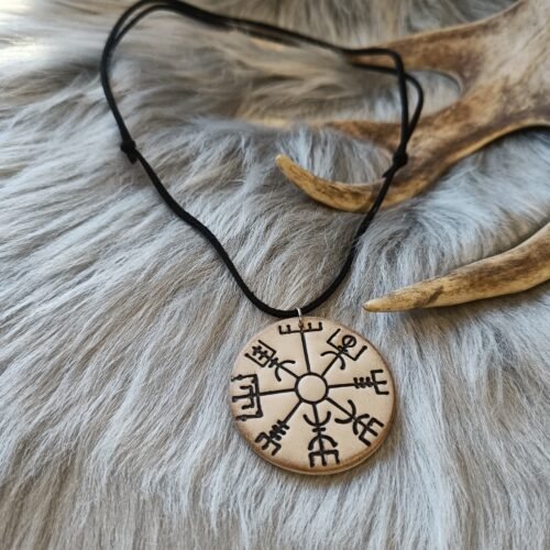 Vegvisir-kaulakoru, lappi