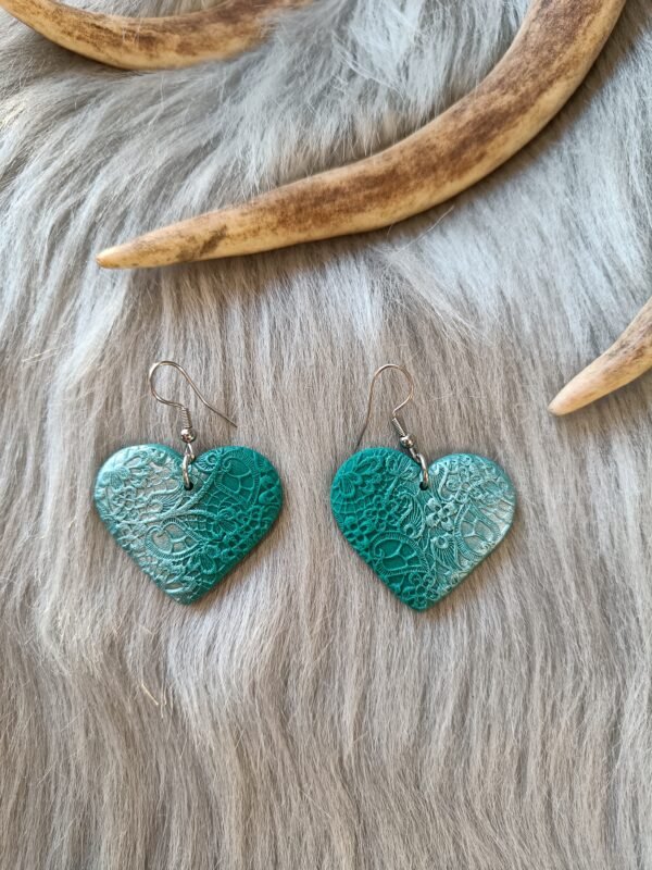 IMG20251114120112 Sydän-korvakorut, smaragdin vihreä/hopea