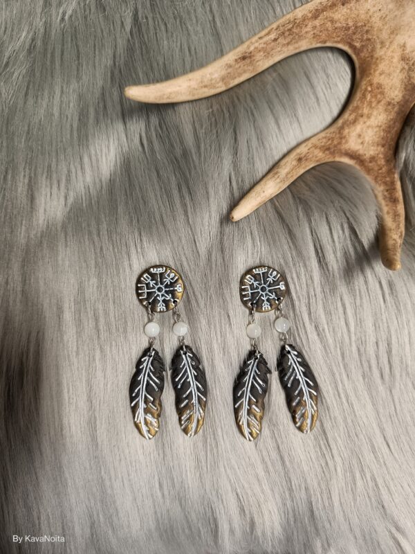 Vegvisir sulilla nappikorvakoru, musta/kulta