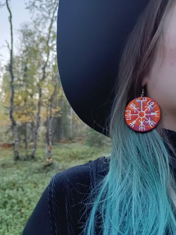 Vegvisir-korvakorut, oranssi/violetti