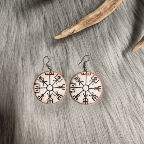 Vegvisir-korvakorut, noitarumpu