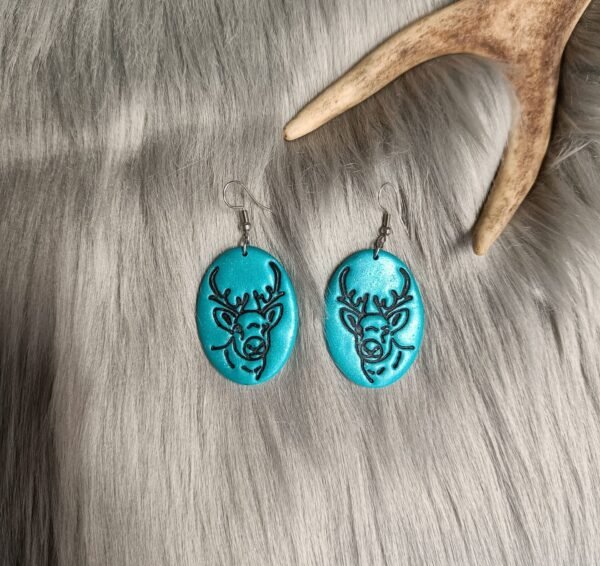 Poro-korvakorut, turkoosi metallinhohto