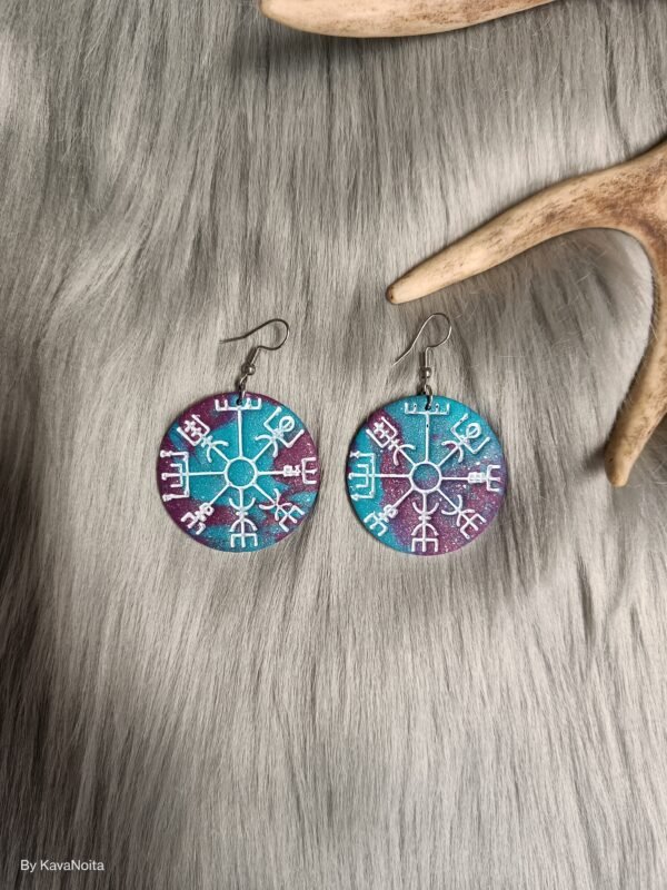 IMG20260112143228 Vegvisir-korvakorut, turkoosi/violetti