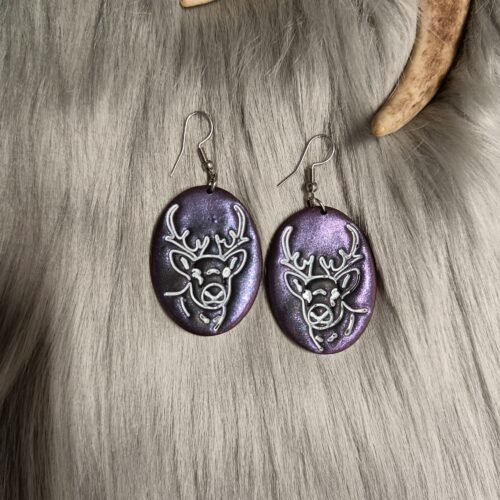 Poro-korvakorut, violetti metallinhohto