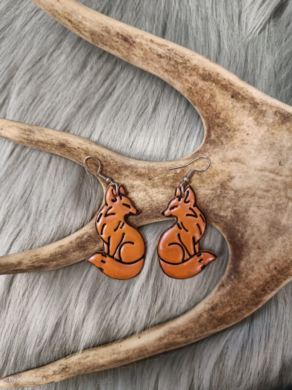 Kettu-korvakorut, oranssi metallinhohto