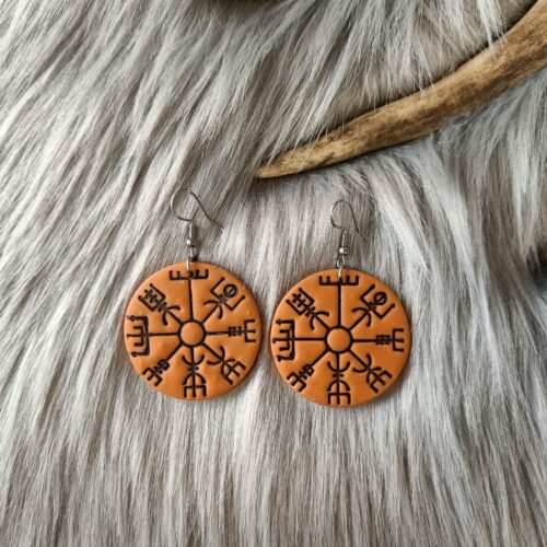 Vegvisir-korvakorut, konjakki