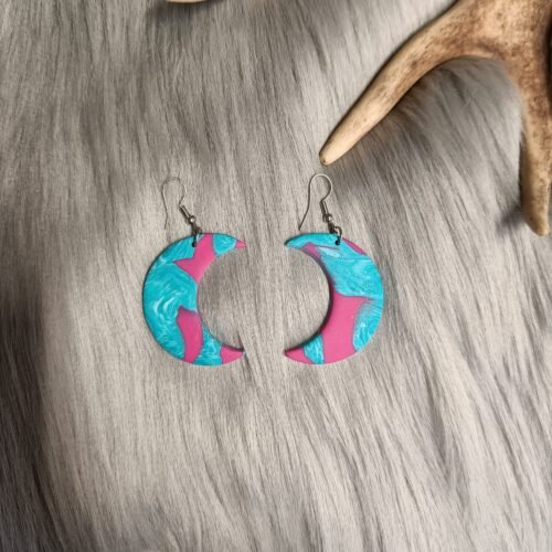 Kuunsirppi-korvakorut, turkoosi/pinkki marmori