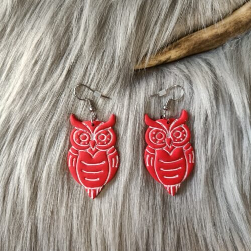 Pöllö-korvakorut, kirkkaan punaiset