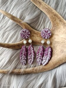 Vegvisir sulilla-nappikorvakorut, galaxy purple