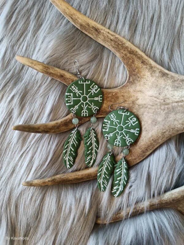 Vegvisirit sulilla-korvakorut, metsän vihreä