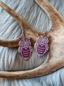 Pöllö-korvakorut, violetti/kulta