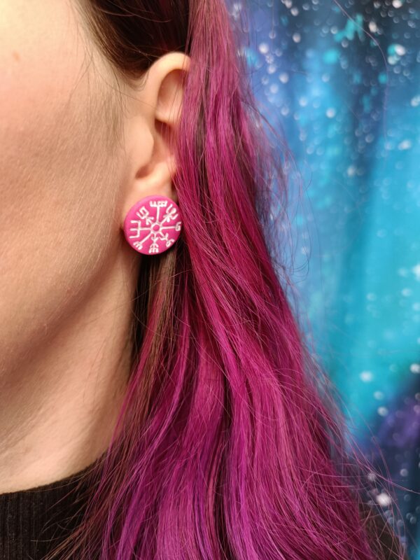 Vegvisir-nappikorvakorut, pinkki