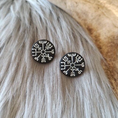 Vegvisir-nappikorvakorut, musta