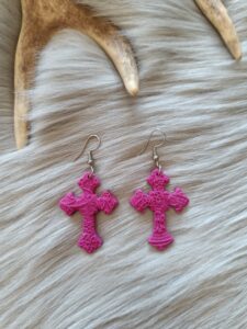 Goottiristi-korvakorut, purppura