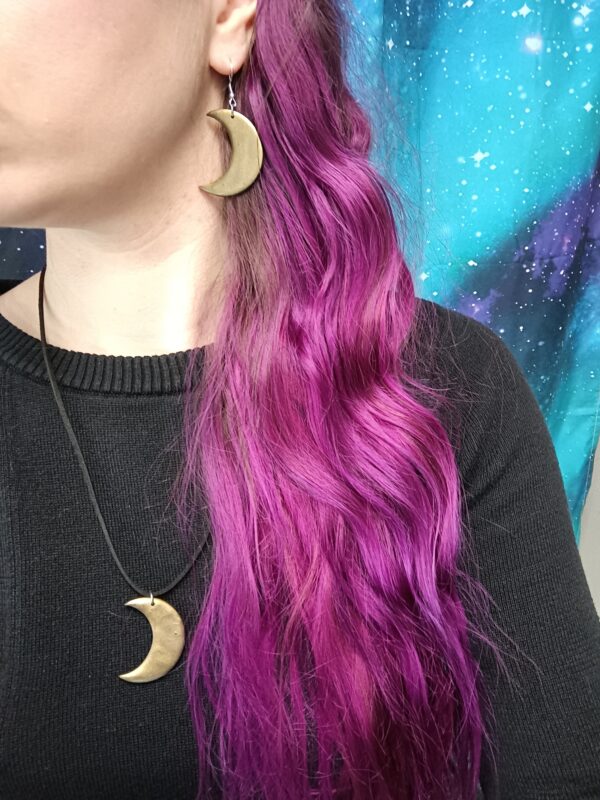 Kuunsirppi-korusetti, pronssi metallinhohto