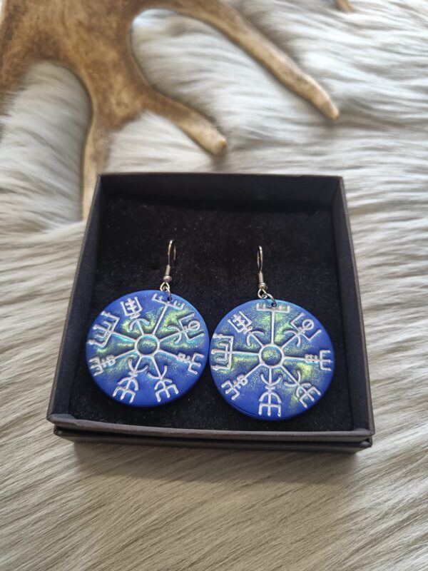 Vegvisir-korvakorut, sininen