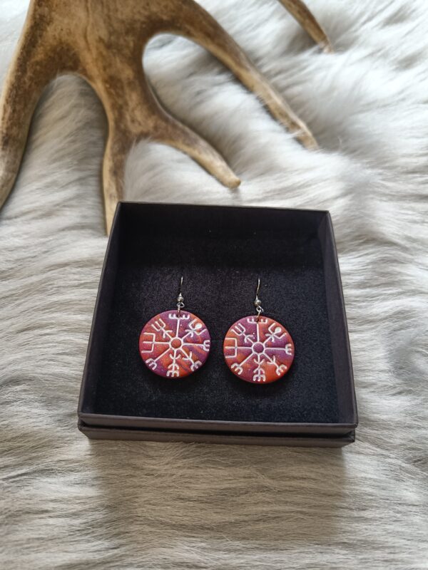 IMG20260616134324 Vegvisir-korvakorut (25mm), oranssi/violetti