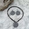 Vegvisir-korusetti, graniitin harmaa
