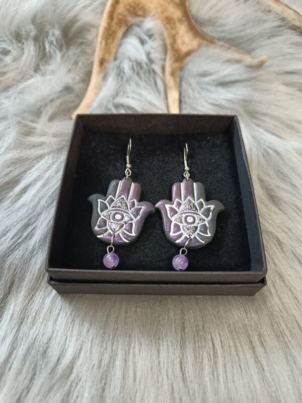 IMG20260831152559 Hamsa-korvakorut, musta /violetti metallinhohto